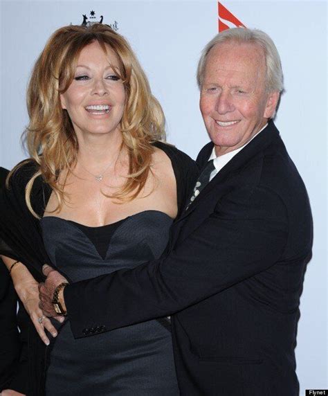 linda kozlowski husband now|Linda Kozlowski: Paul Hogan relationship, new。